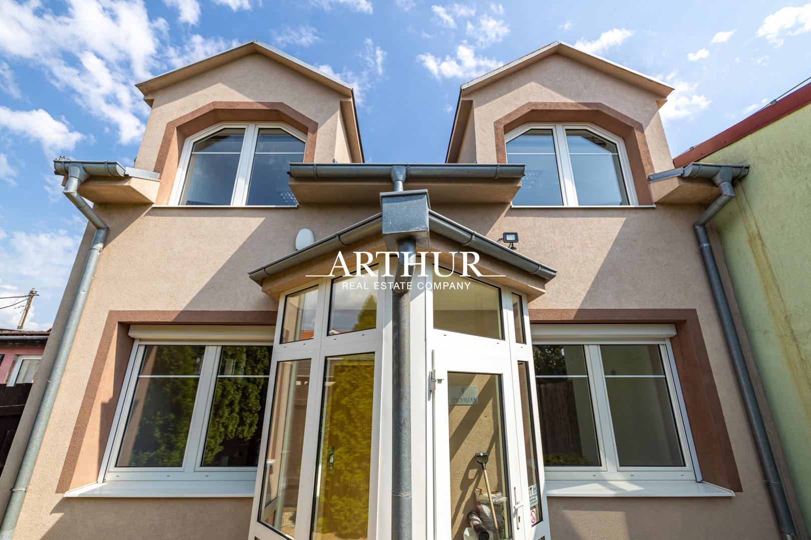 Kúpa, prenájom a predaj nehnuteľnosti