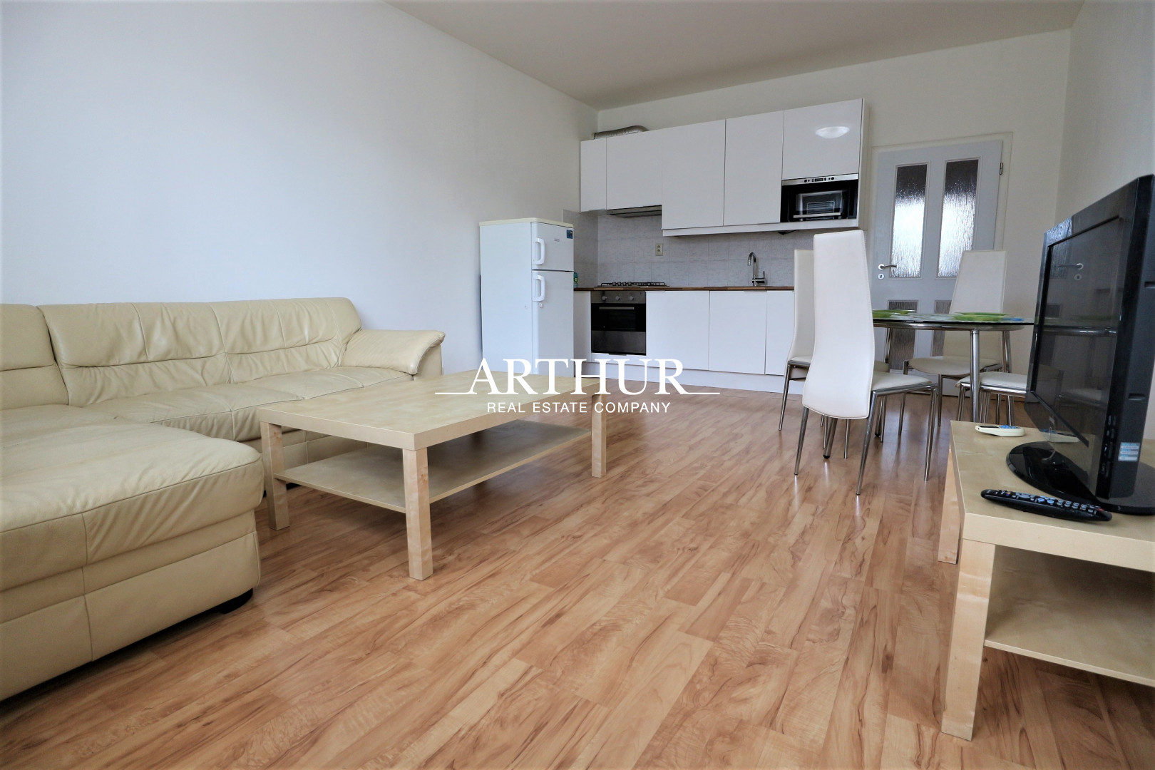 Kúpa, prenájom a predaj nehnuteľnosti