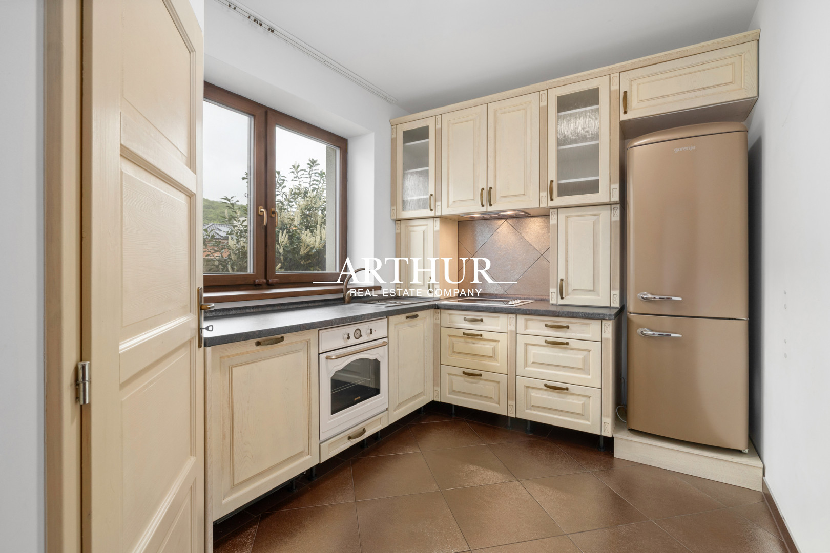 Kúpa, prenájom a predaj nehnuteľnosti